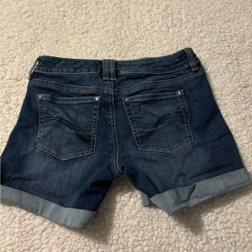 White House Black Market Jean Short